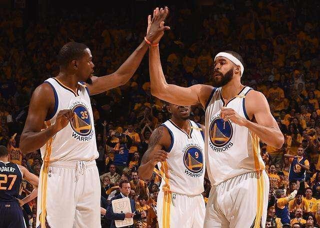 英媒：格拉利什心里只有埃弗顿，转会费可能降至3000万镑（英媒：格拉利什只想去埃弗顿，转会费或降至3000万英镑）