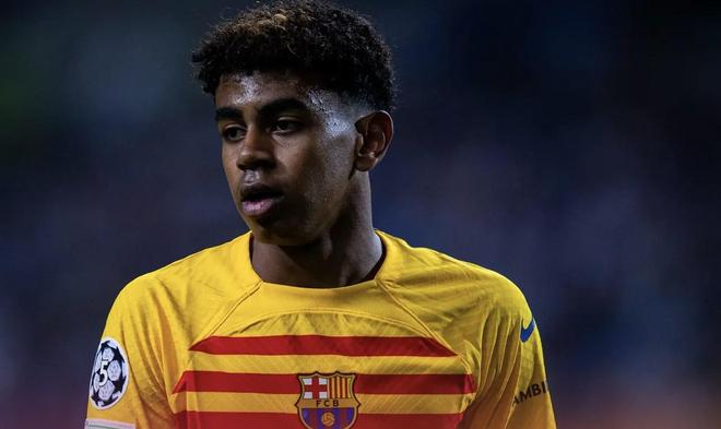 NBA球员合同更新及薪资排行榜（NBA球员最新合同动态与薪资榜单）