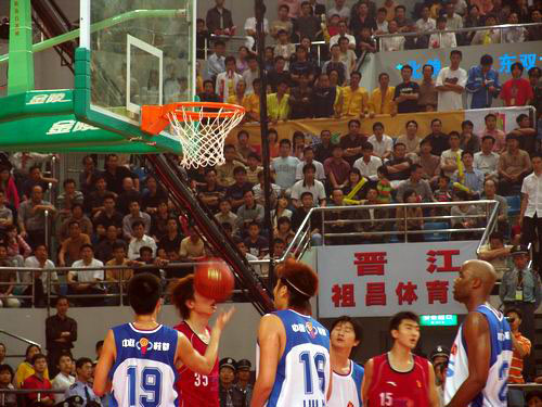 斯基拉：皇马只能在夏窗1000万回购帕斯，球员也不想冬窗转会（斯基拉称皇马仅能今夏以1000万回购帕斯，球员无意在冬窗转会）