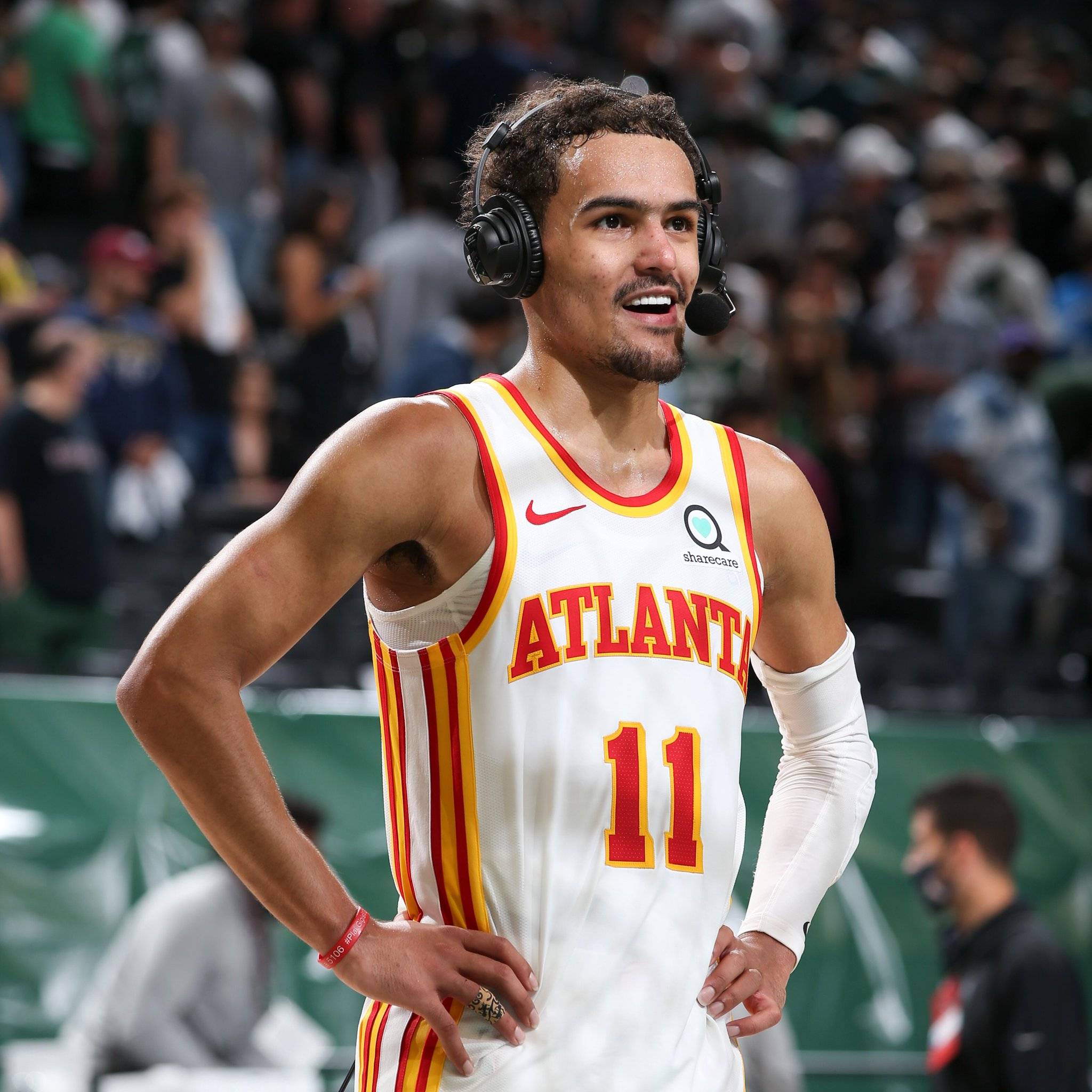 曼城德布劳内助攻斯特林得分（德布劳内助攻 斯特林为曼城破门）